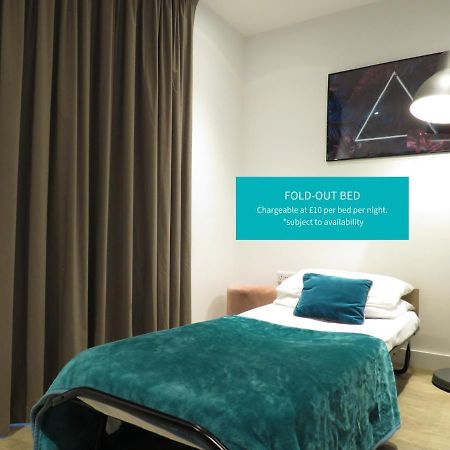 ברמינגהאם Tudors Esuites House City Centre Netflix מראה חיצוני תמונה