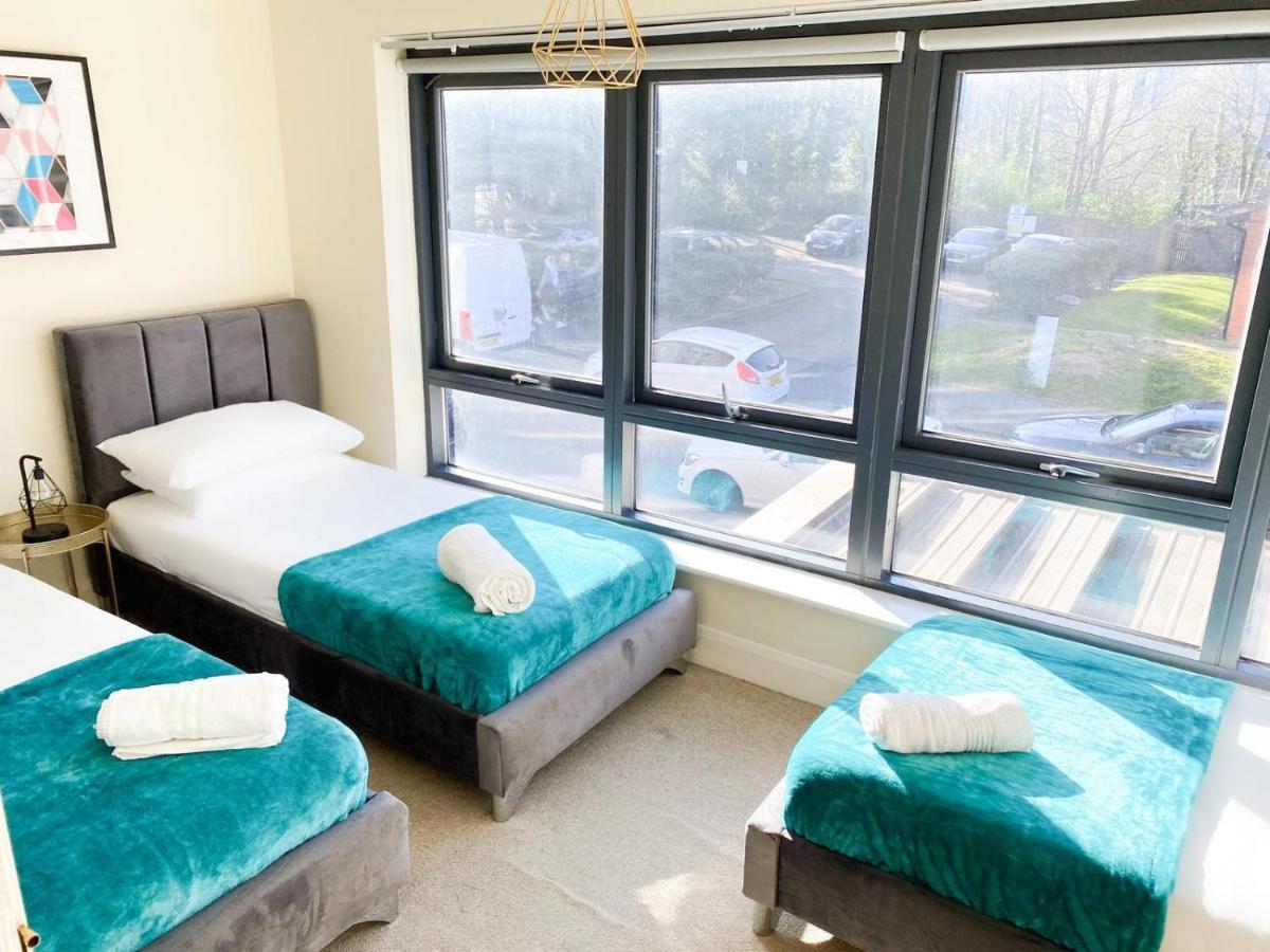 ברמינגהאם Tudors Esuites House City Centre Netflix מראה חיצוני תמונה